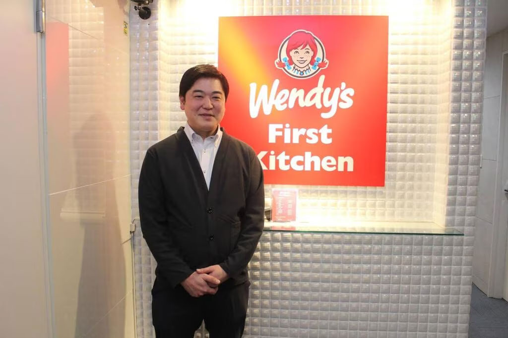 【ファーストキッチン株式会社様】低コストで顧客ニーズに応え、「ついで買い」で売り上げにも貢献