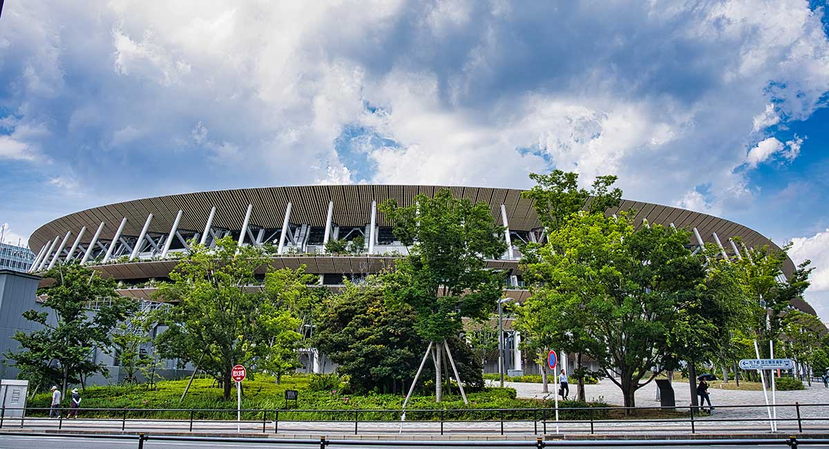国立競技場周辺で充電できる！店舗や充電レンタルの情報まとめ